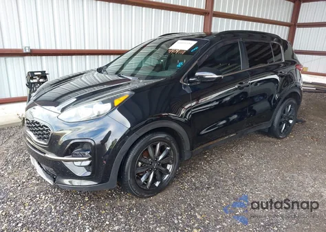 2020 Kia Sportage S z USA, uszkodzony, nr VIN KNDP63AC5L7755924